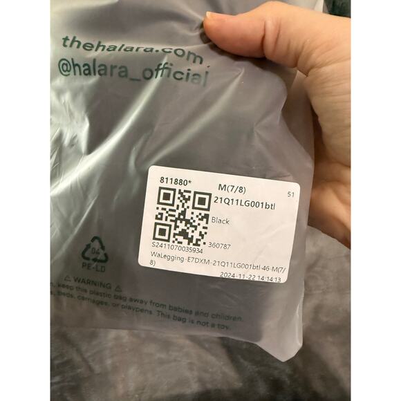 Halara NWT Black 7/8 High Waisted Scrunch Butt Lifting Control - Picture 6 of 6